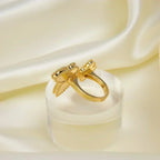 ??MIRA?¡¥LUCKY BETWEEN THE FINGER RING