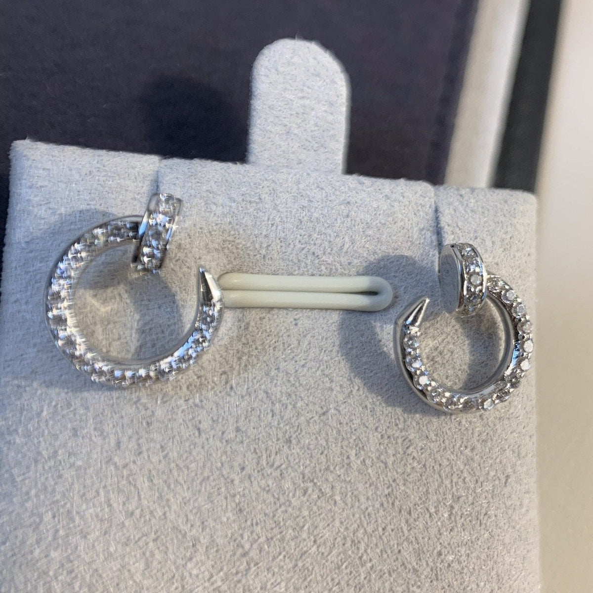 ??MIRA?¡¥JUSTE EARRINGS SILVER DIAMONDS