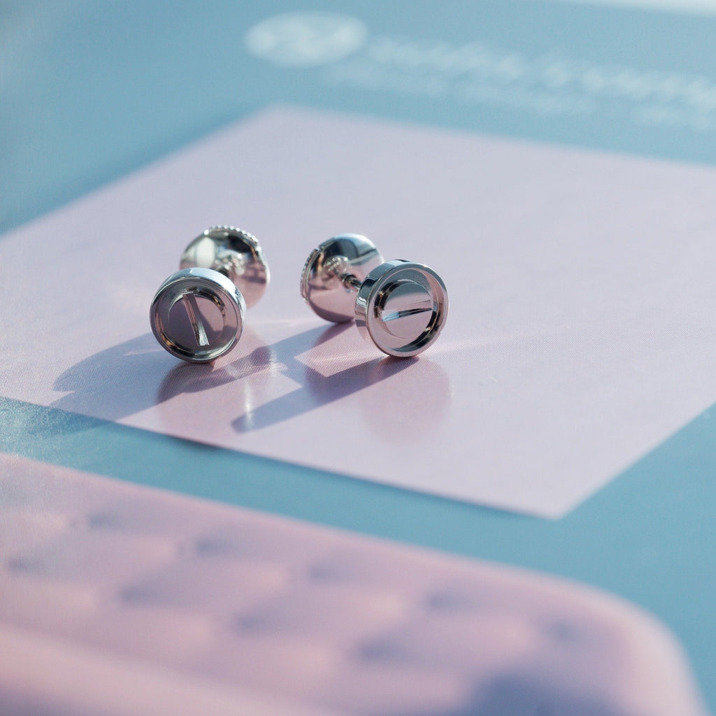??MIRA?¡¥LOVE EARRINGS SILVER 10MM