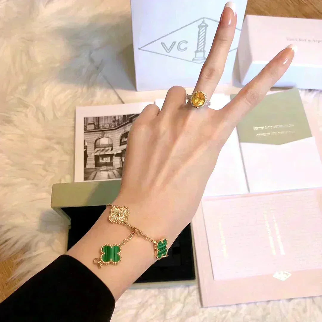 [MIRA]New  CLOVER 5 MOTIF MALACHITE BRACELET COLLECTION