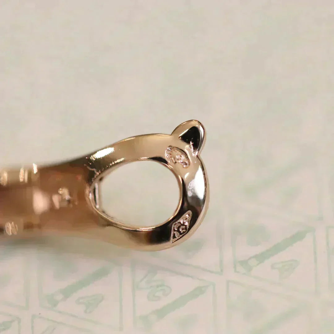 ??MIRA?¡¥CLOVER MEDIUM 1 MOTIFS FUll DIAMOND EARRINGS