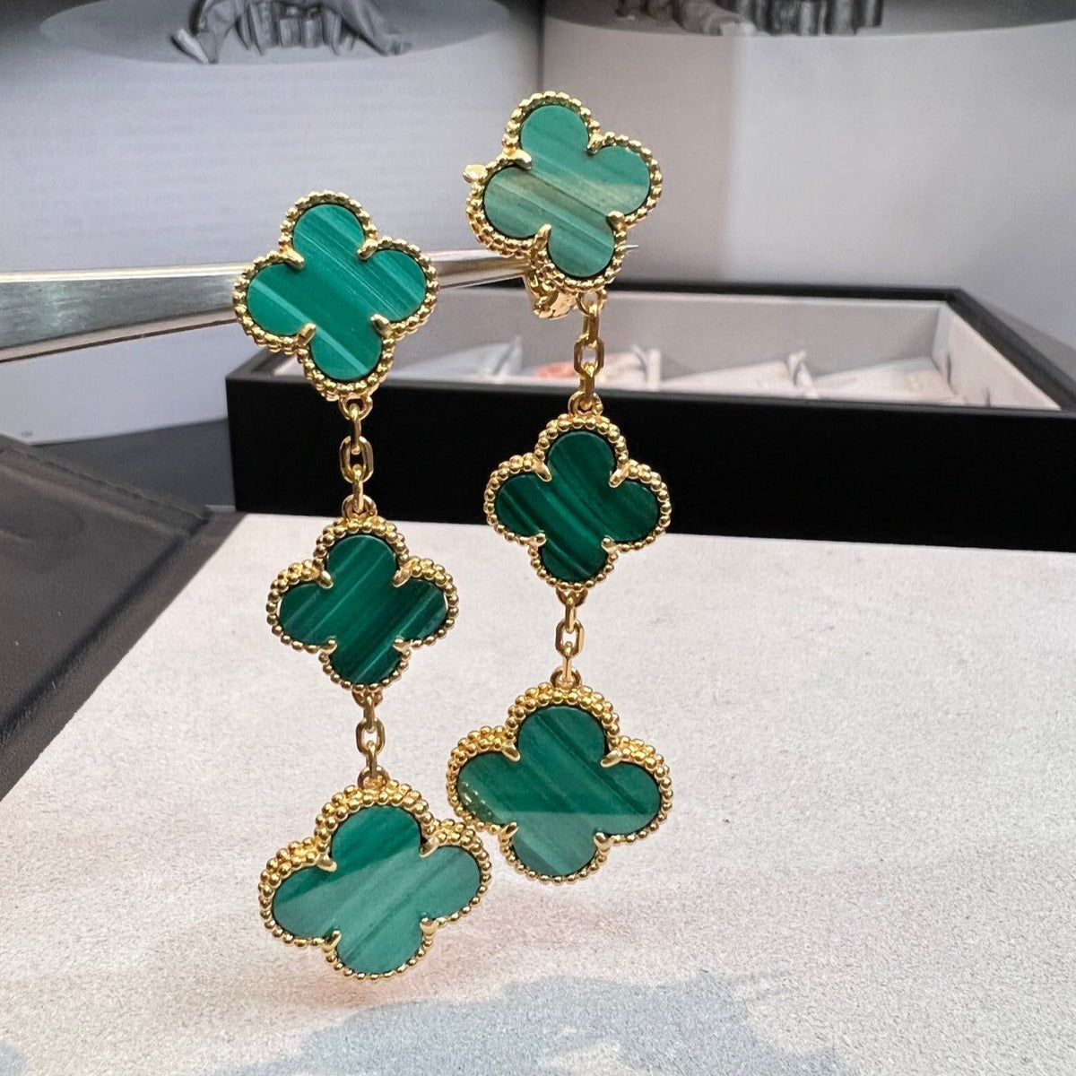 ??MIRA?¡¥CLOVER MALACHITE 3 MOTIFS GOLD