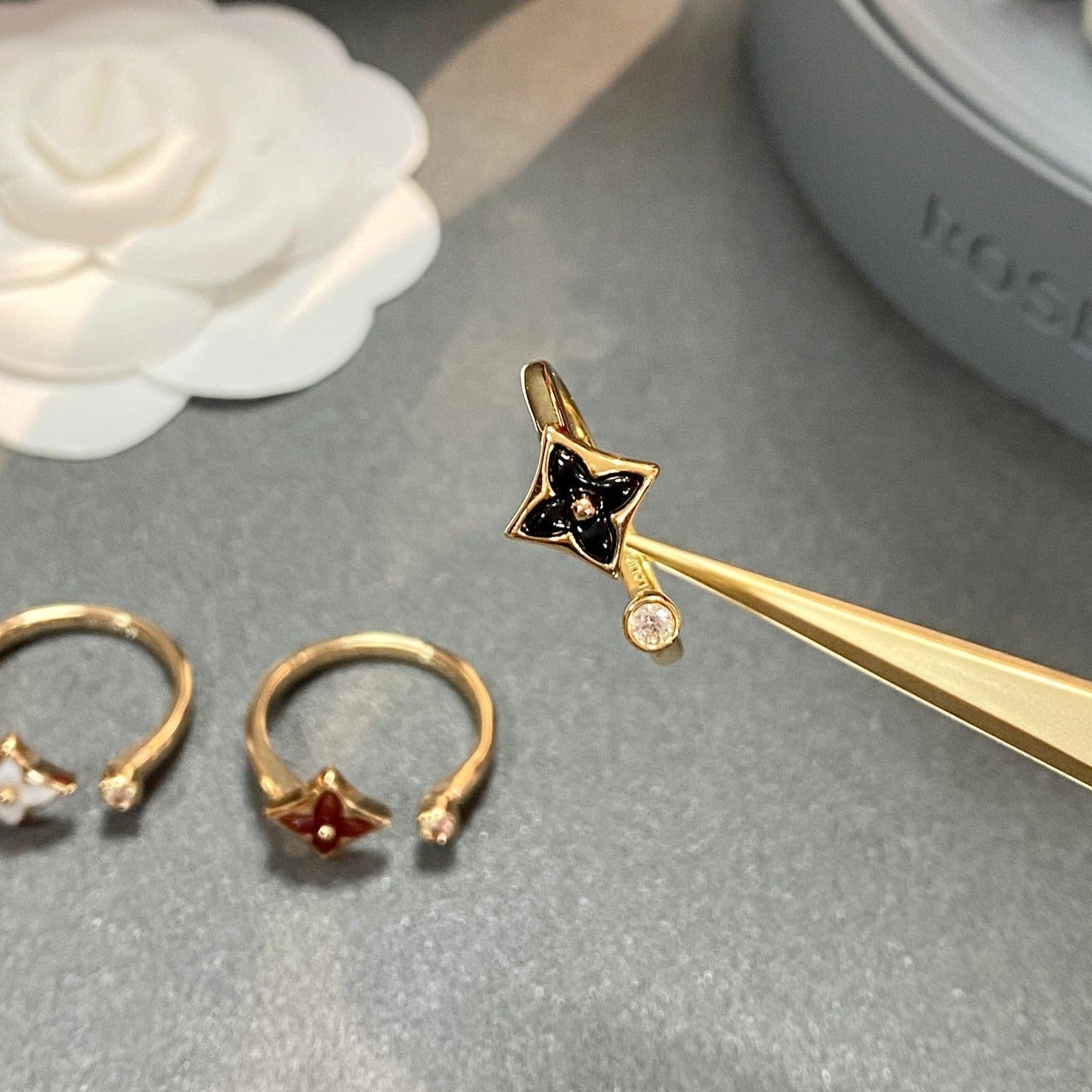 ??MIRA?¡¥STAR 1 DIAMOND OPEN RING