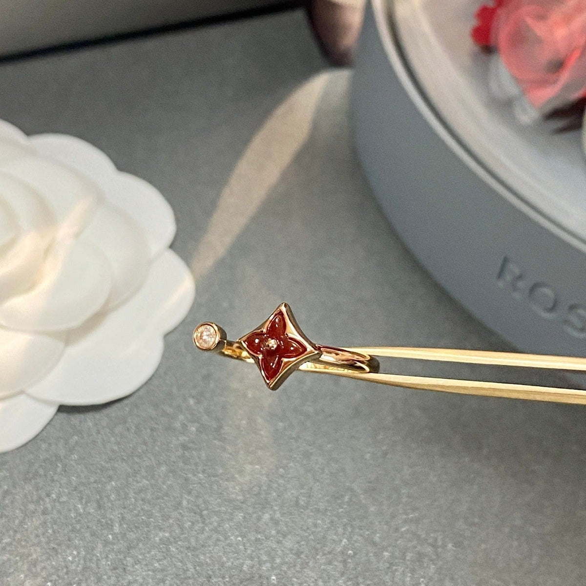 ??MIRA?¡¥STAR 1 DIAMOND OPEN RING