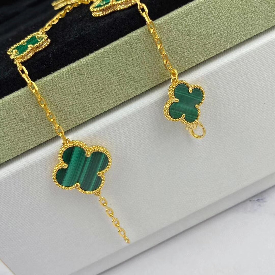 ??MIRA?¡¥MAGIC CLOVER MALACHITE GOLD BRACELET 5 MOTIFS