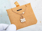 ??MIRA?¡¥AMULETTE PEDANT ROSE GOLD NECKLACE