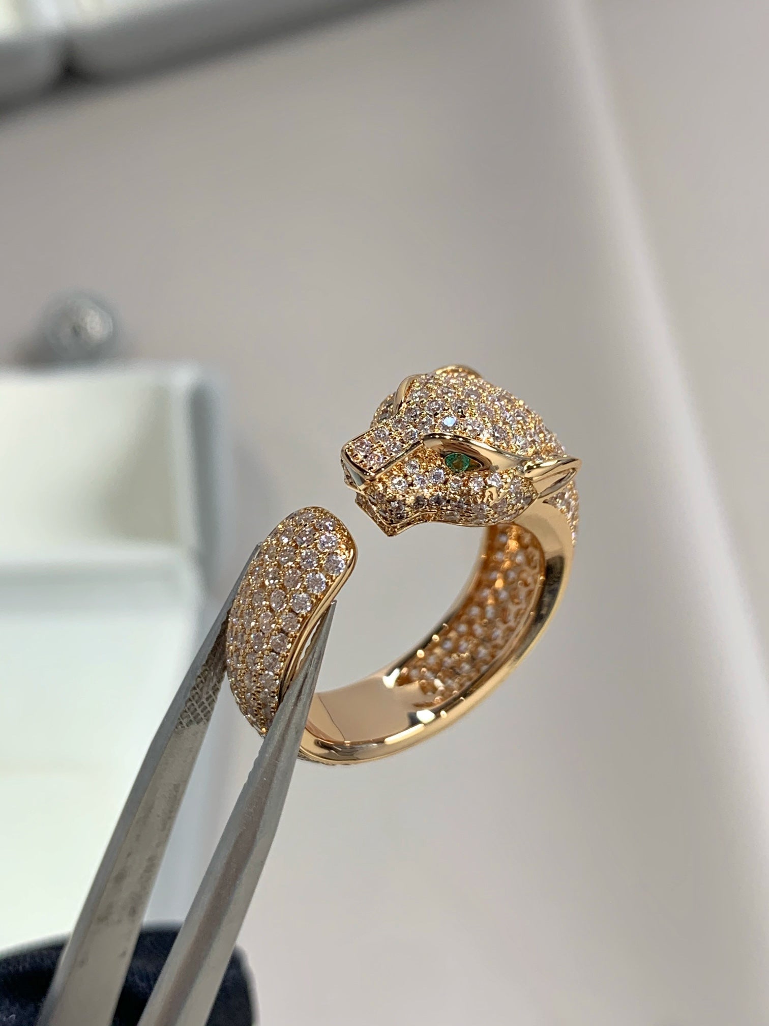 ??MIRA?¡¥PANTHERE PINK GOLD DIAMOND RING