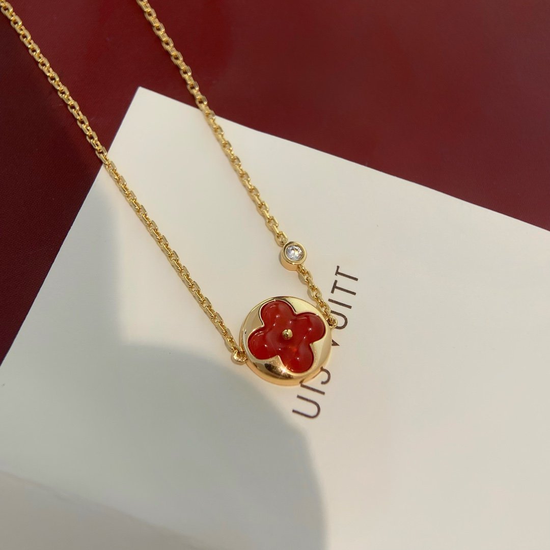 ??MIRA?¡¥SUN PEDANT CARNELIAN BRACELET