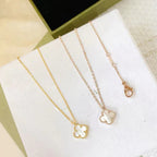 ??MIRA?¡¥CLOVER MINI 9.5MM WHITE MOTHER-OF-PEARL NECKLACE