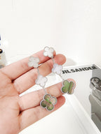 ??MIRA?¡¥CLOVER 3 MOTIFS CHALCEDONY DARK MOP SILVER EARRINGS