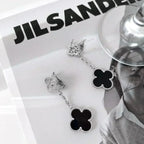 ??MIRA?¡¥CLOVER 2 MOTIFS  DIAMOND ONYX EARRINGS SILVER