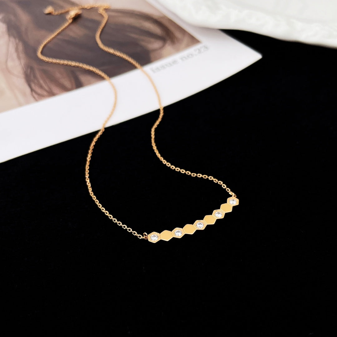 ??MIRA?¡¥BEE MY LOVE DIAMOND NECKLACE