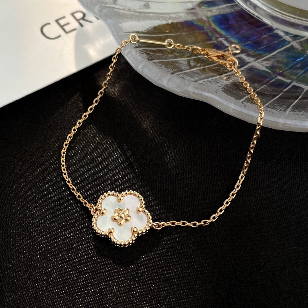 ??MIRA?¡¥LUCKY SPRING ROSE GOLD MOP BRACELET