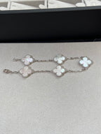 [MIRA]New CLOVER WHITE PEARL MOP 5 MOTIF BRACELET COLLECTION