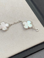[MIRA]New CLOVER WHITE PEARL MOP 5 MOTIF BRACELET COLLECTION