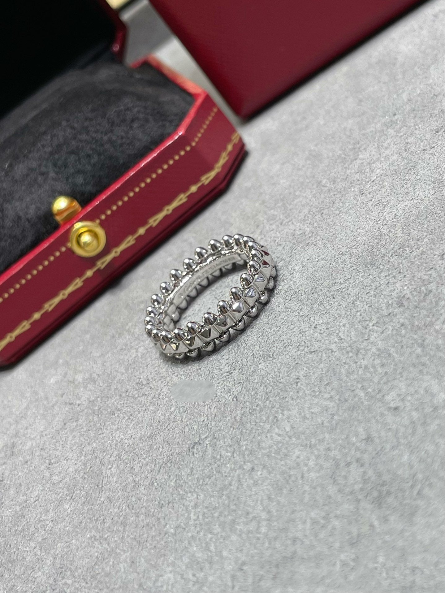 ??MIRA?¡¥CLASH 5.5MM RING
