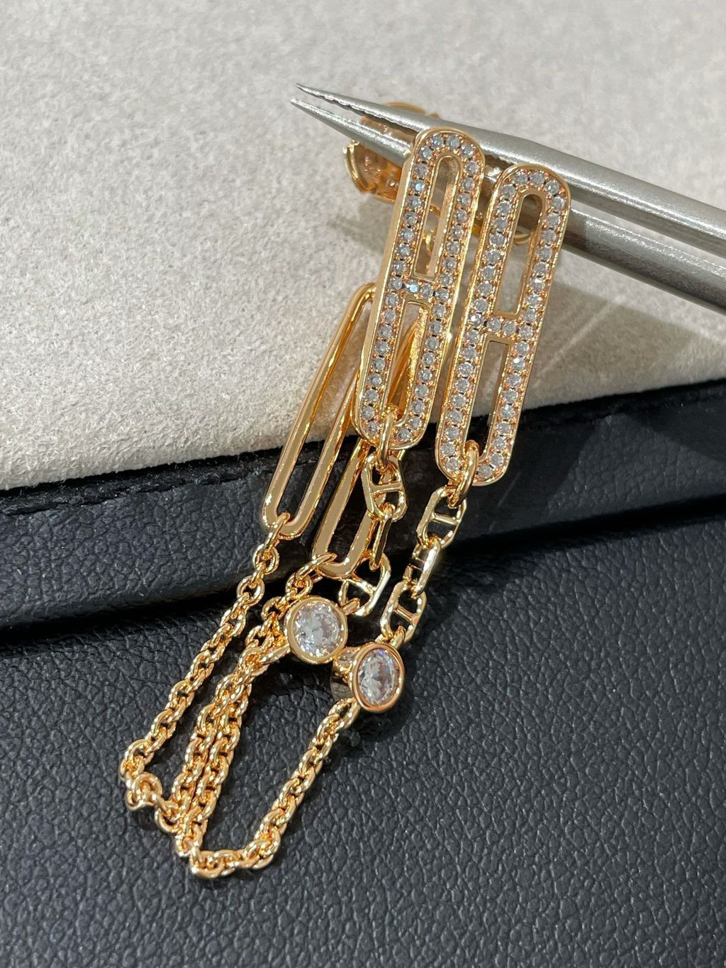??MIRA?¡¥CHAINE CHAOS DIAMOND DROP EARRINGS