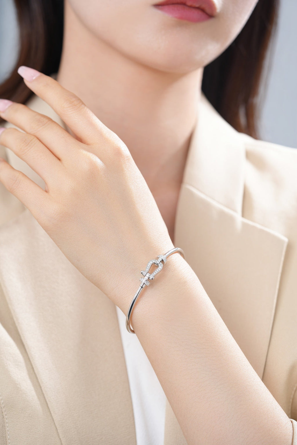 ??MIRA?¡¥FORCE 10 MOYEN DIAMOND BRACELET