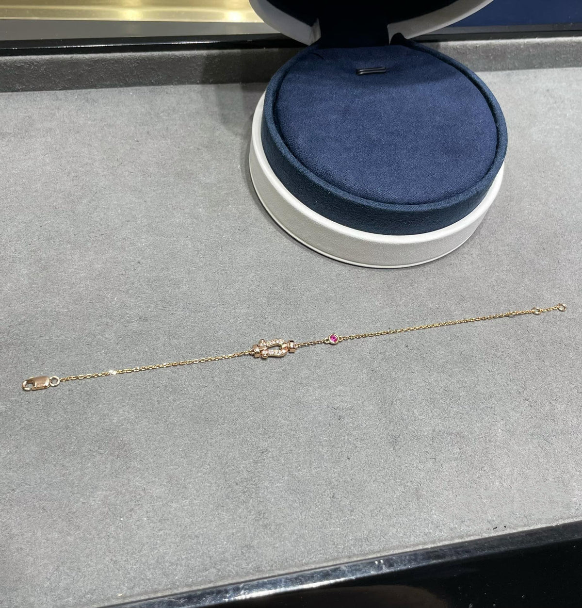 ??MIRA?¡¥FORCE 10 DIAMOND CHAIN LINK PINK GOLD BRACELET