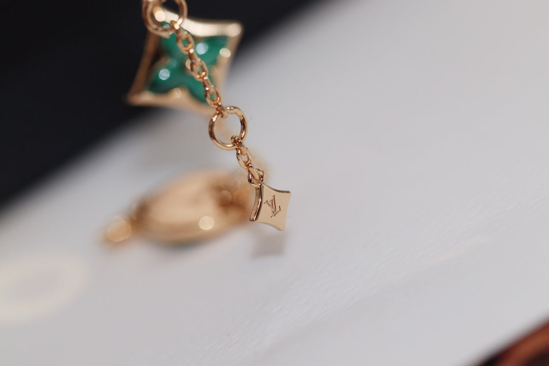 ??MIRA?¡¥STAR AND SUN 4 MOTIF PINK GOLD MALACHITE BRACELET