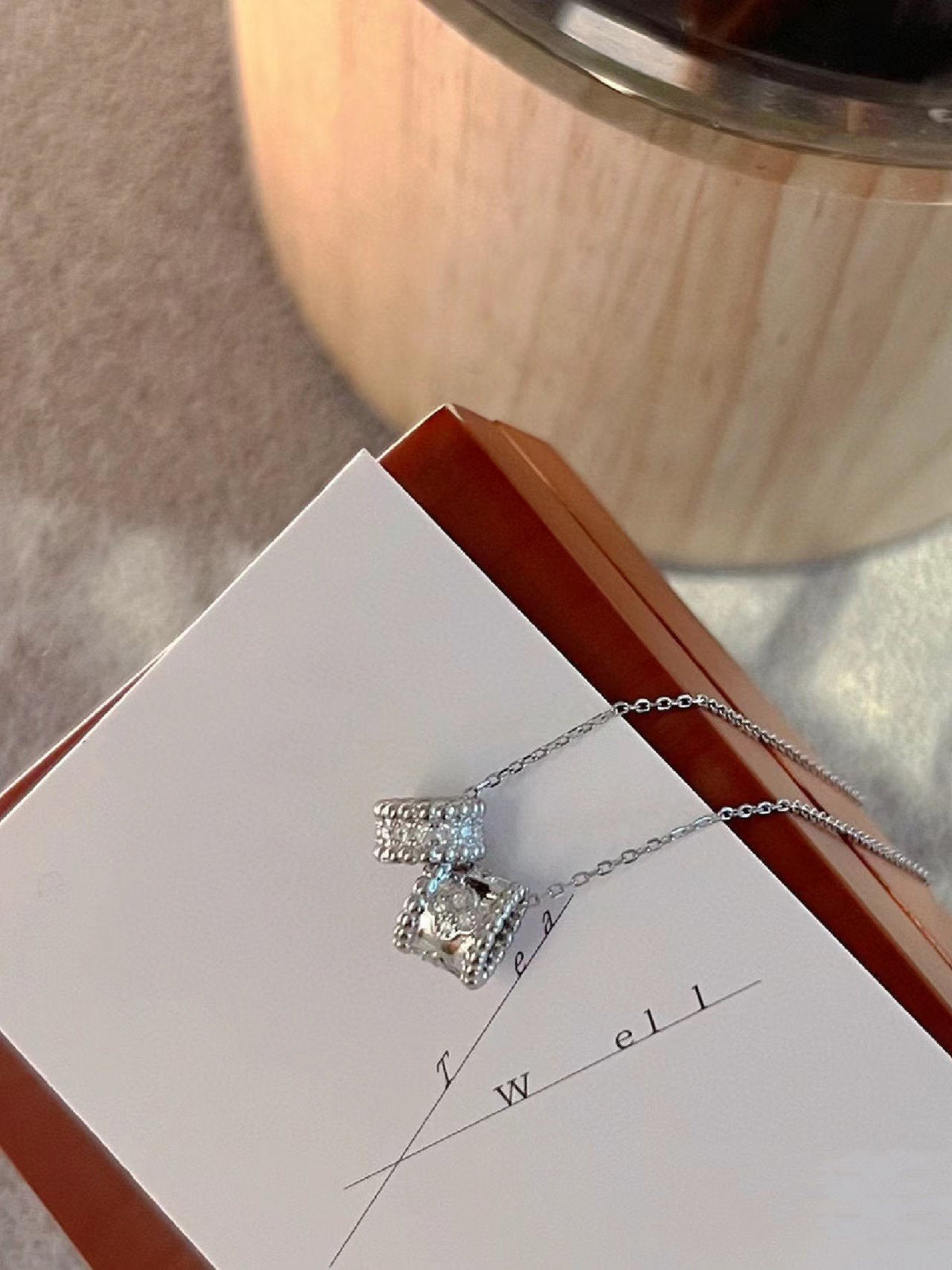??MIRA?¡¥PERLEE DOUBLE PENDANT SILVER DIAMOND NECKLACE