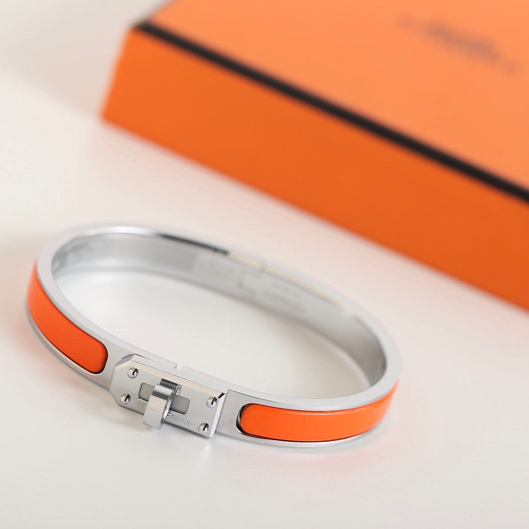 ??MIRA?¡¥HM KELLY ORANGE BRACELET