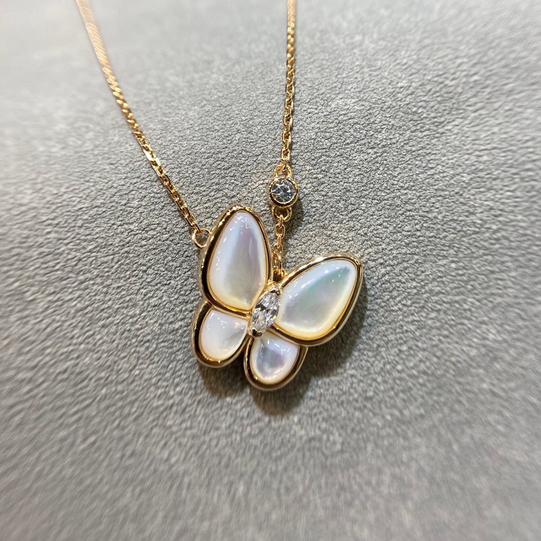??MIRA?¡¥BUTTERFLY MOP DIAMOND NECKLACE
