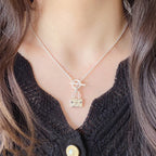 ??MIRA?¡¥CONSTANCE PEDANT SILVER NECKLACE