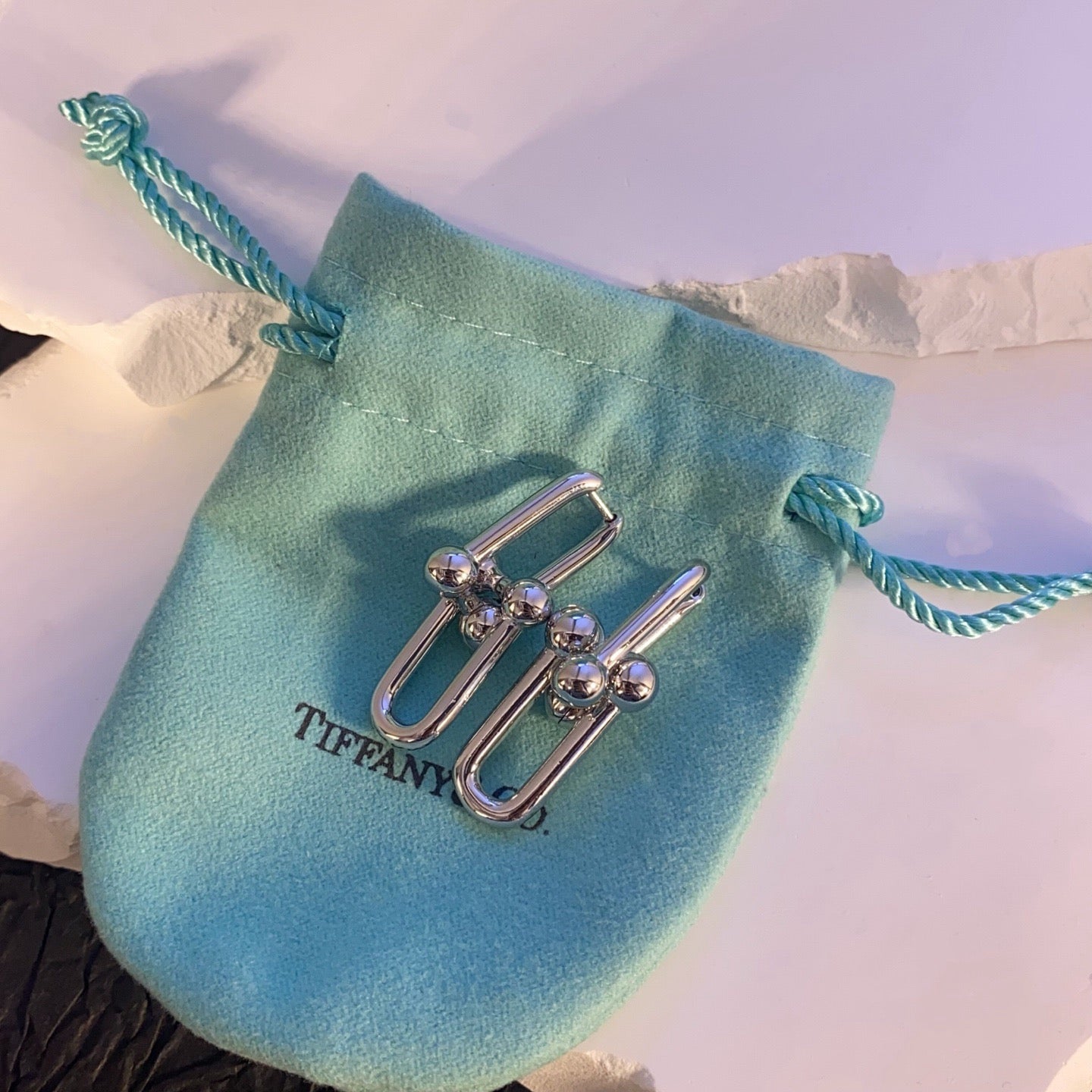 [MIRA] TF U-shaped earrings