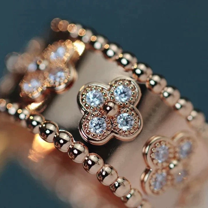 ??MIRA?¡¥CLOVER KALEIDOSCOPE RING 10MM