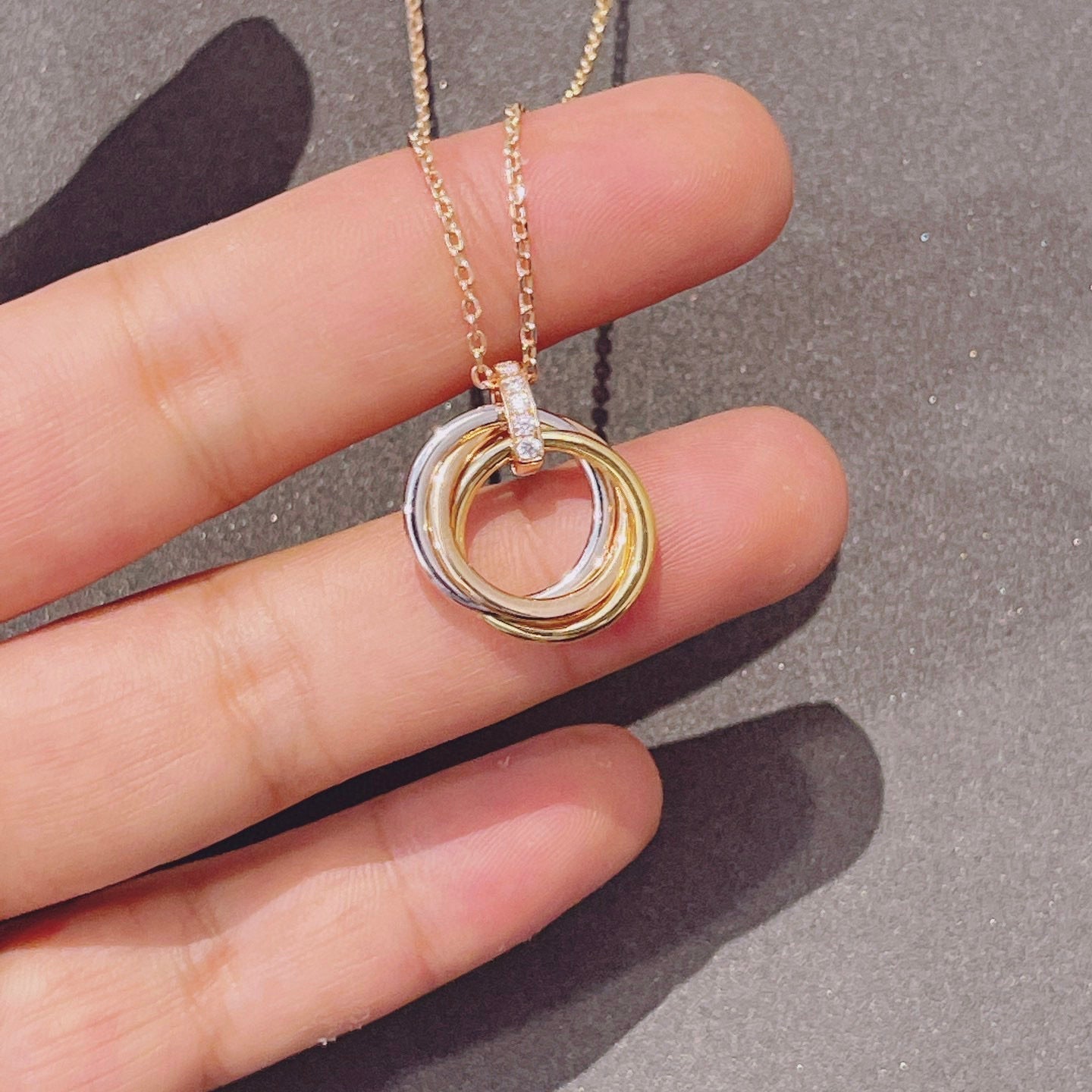 ??MIRA?¡¥TRINITY NECKLACE GOLD  DIAMONDS
