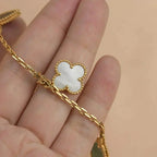 ??MIRA?¡¥LUCKY SPRING 5 MOTIF GOLD BRACELET