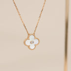 ??MIRA?¡¥CLOVER 15MM DIAMOND WHITE FRITILLARIA NECKLACE