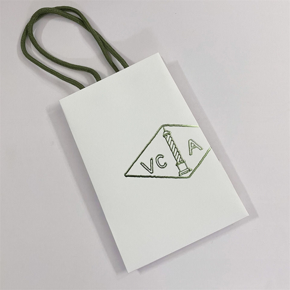 ??MIRA?¡¥VA CLOVER BRACELET NECKLACE RING BOX GIFT BAG