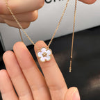 ??MIRA?¡¥LUCKY  WHITE MOP  PLUM BLOSSOM NECKLACE
