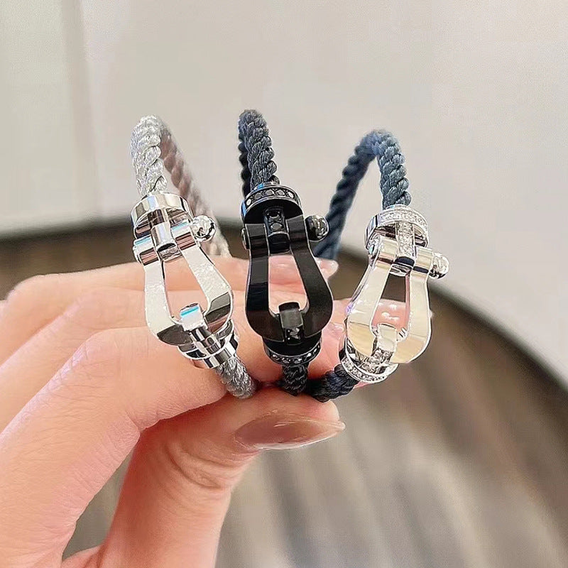 ??MIRA?¡¥FORCE LARGE HORSESHOE FULL DIAMOND BRACELET SILVER