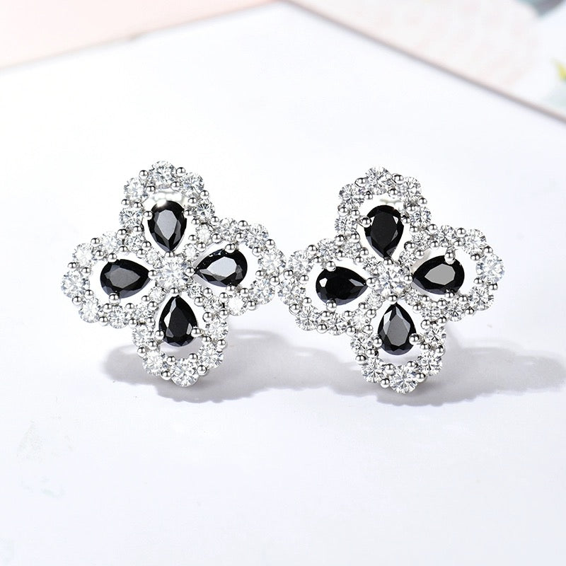 ??MIRA?¡¥LOOP EARRINGS FULL MOTIF DIAMOND 16MM