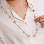??MIRA?¡¥CLOVER 20 MOTIFS DARK MOP DIAMOND  NECKLACE
