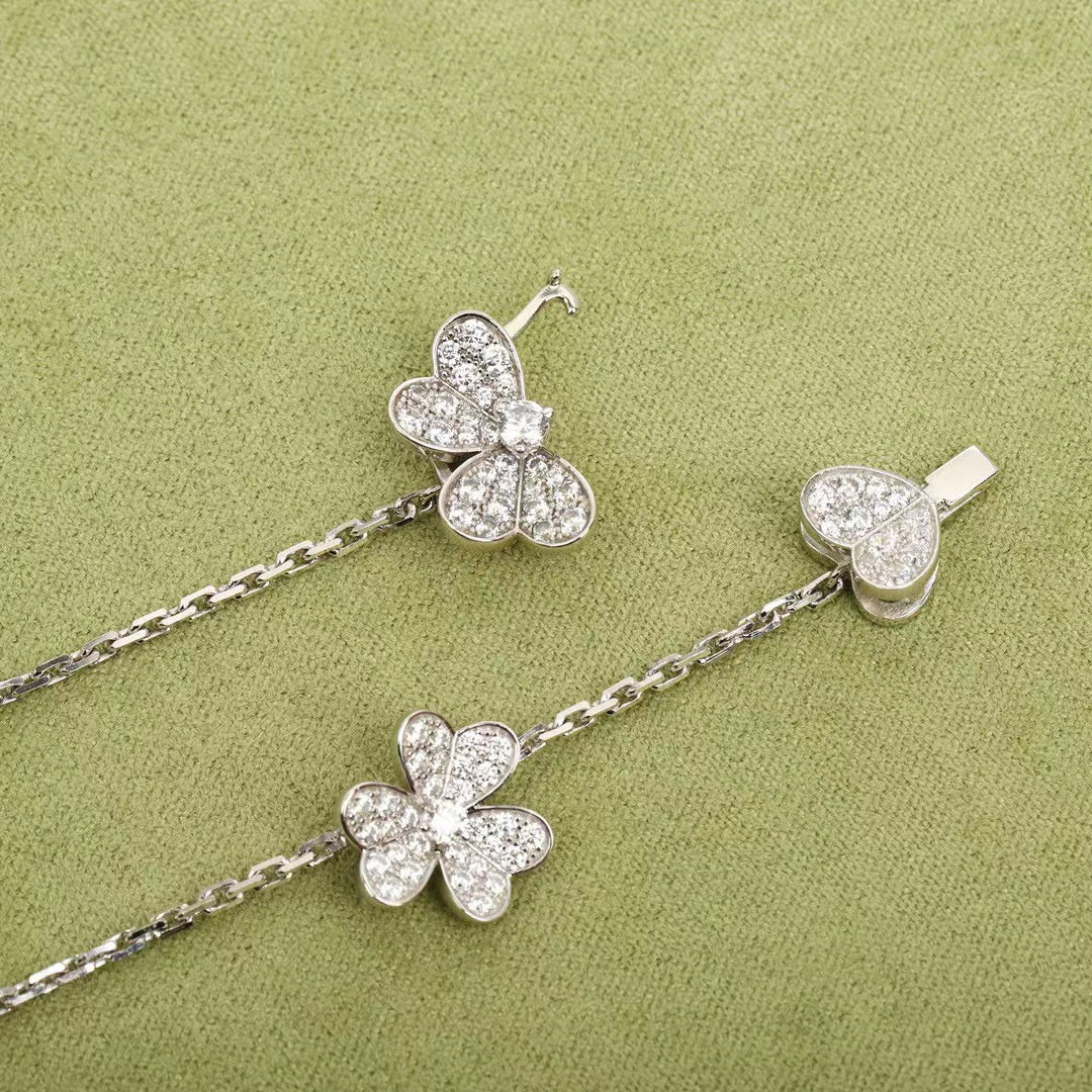 ??MIRA?¡¥FRIVOLE SILVER 9 FLOWERS NECKLACE