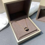 ??MIRA?¡¥JEUX DE ROSE GOLD DIAMOND NECKLACE