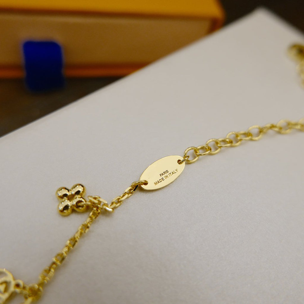 ??MIRA?¡¥BLOOMING SUPPLE NECKLACE BRASS
