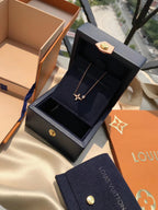 ??MIRA?¡¥BLOSSOM PENDANT PINK GOLD AND DIAMOND