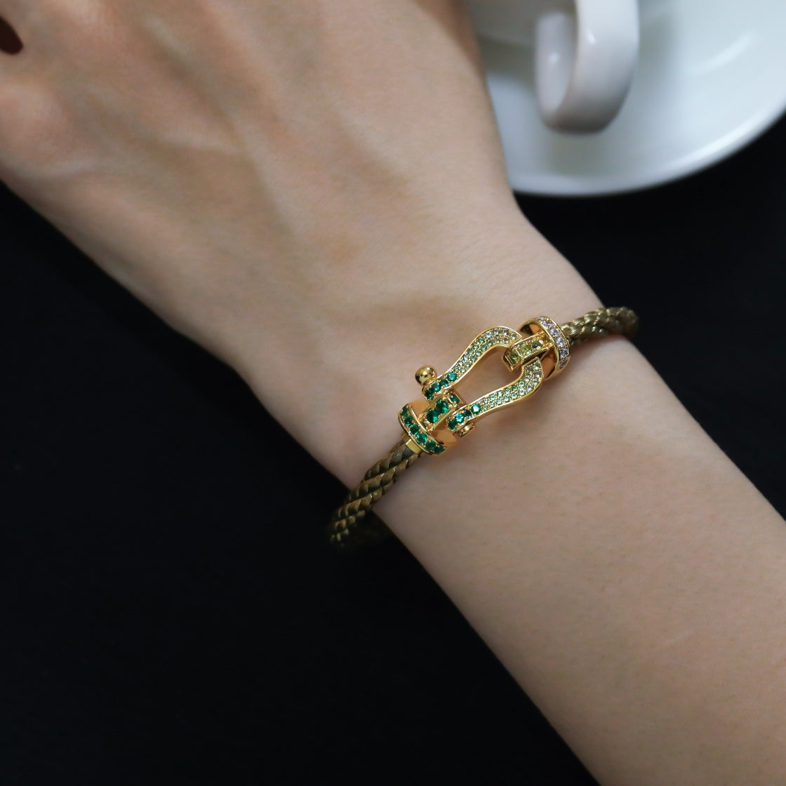 ??MIRA?¡¥FORCE 10 GOLD GREEN DIAMOND PAVED