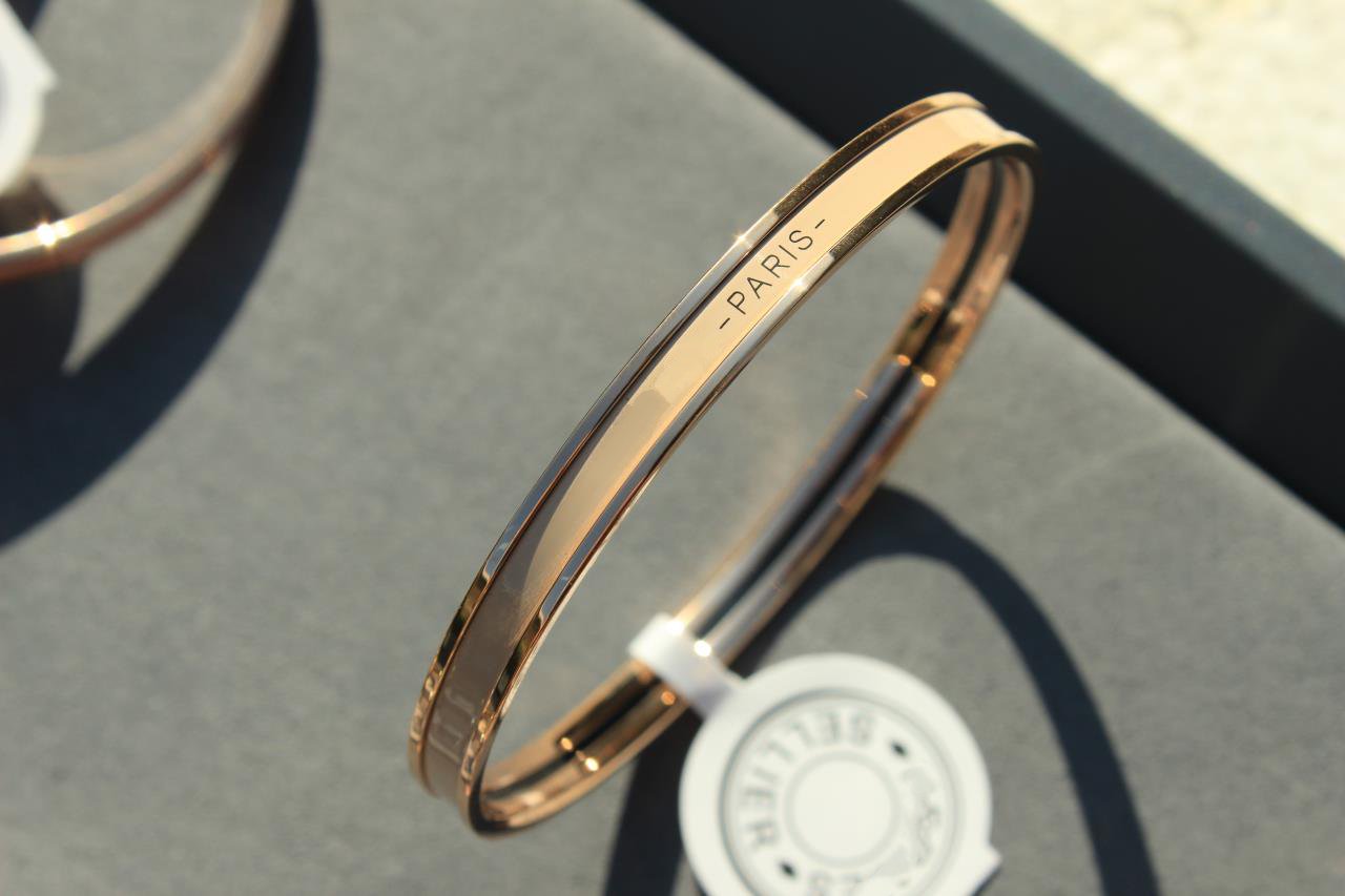 ??MIRA?¡¥HM UNI BANGLE BAG