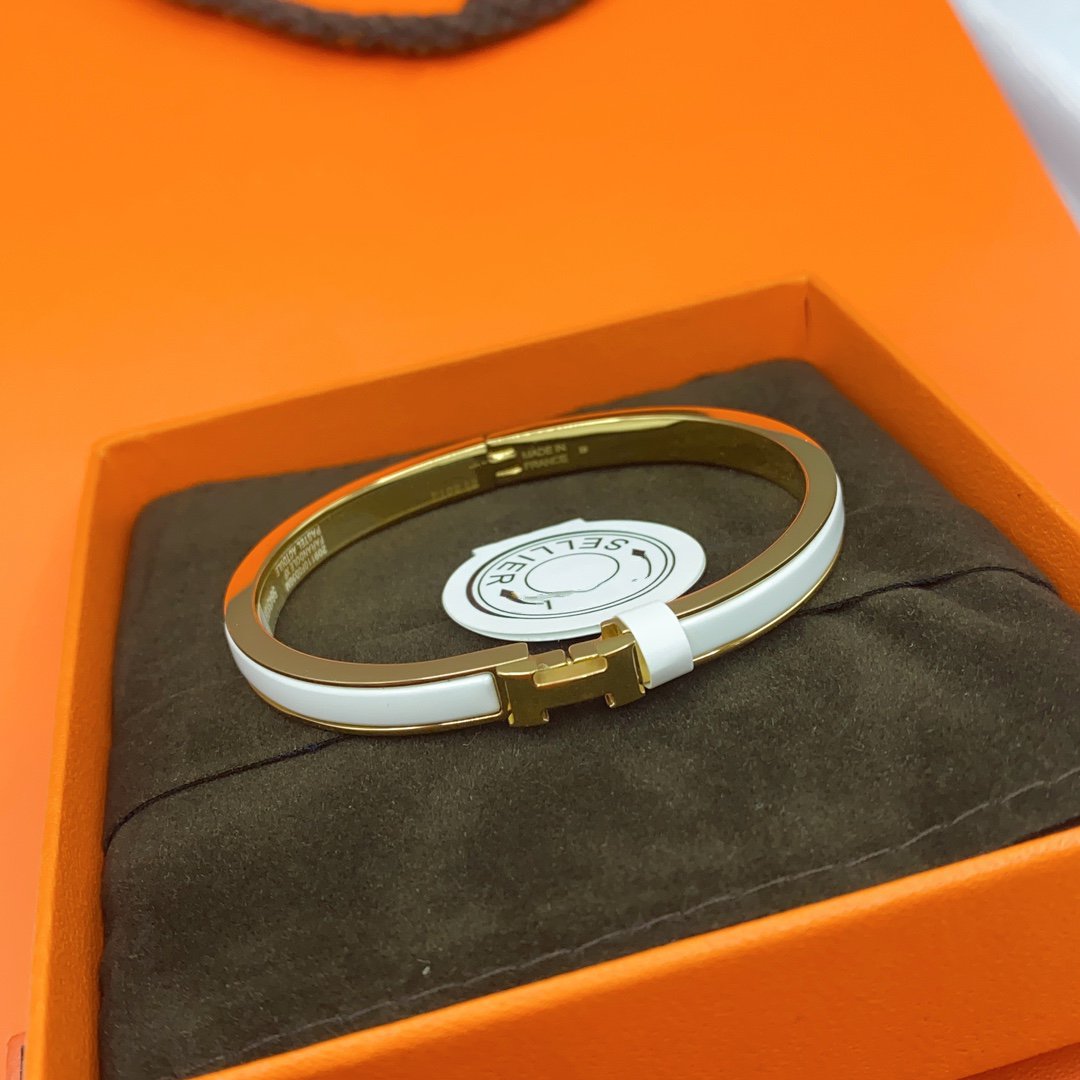??MIRA?¡¥CLASSIC HM CLIC WHITE 8MM ENAMEL BRACELET