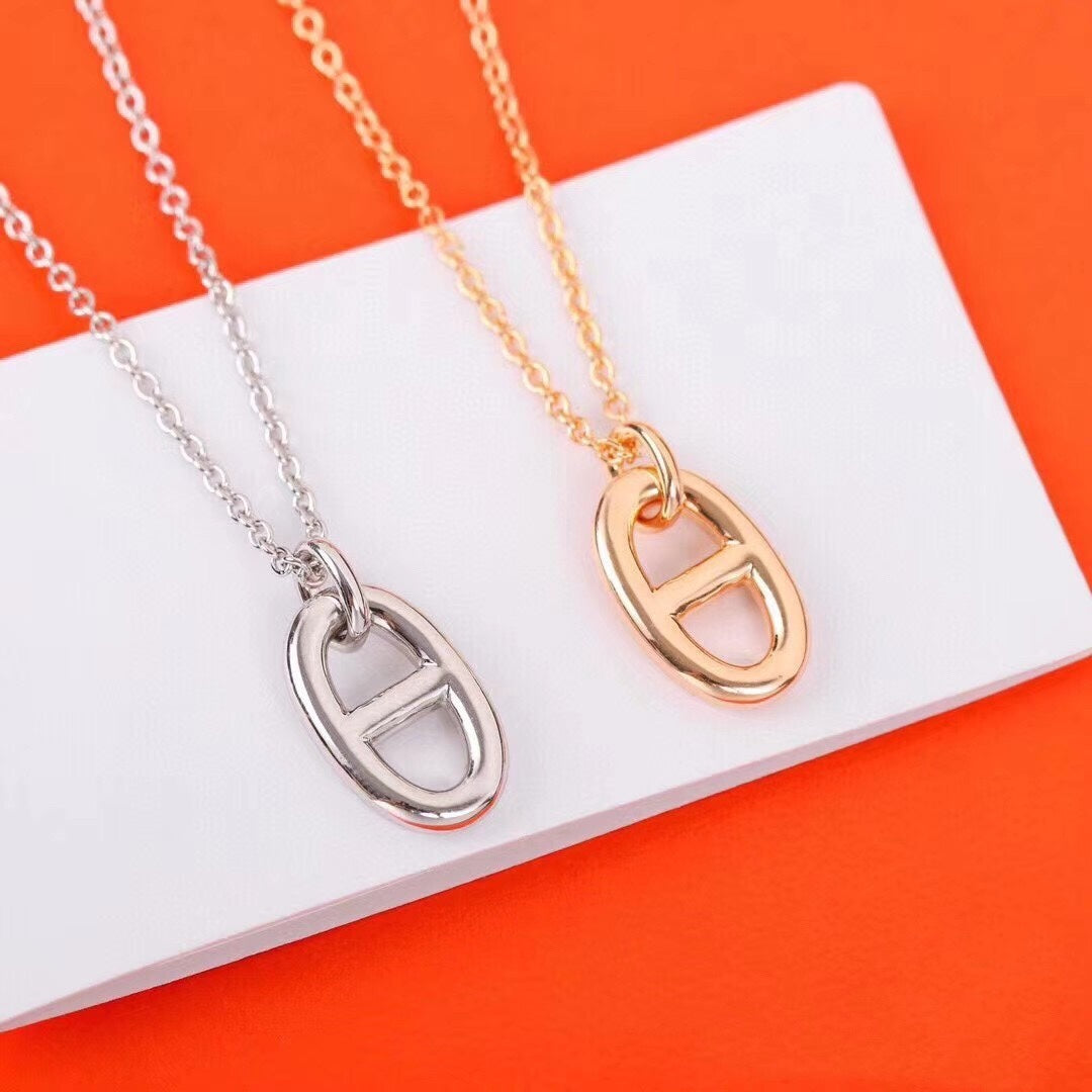 ??MIRA?¡¥HM PIG NOSE NECKLACE