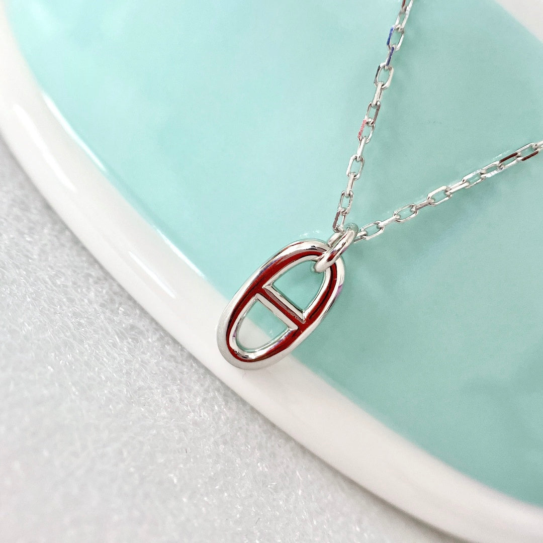 ??MIRA?¡¥HM PIG NOSE NECKLACE
