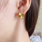??MIRA?¡¥CLOVER MEDIUM STUD EARRINGS