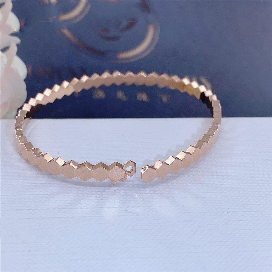 ??MIRA?¡¥BEE LOVE PINK GOLD BRACELET