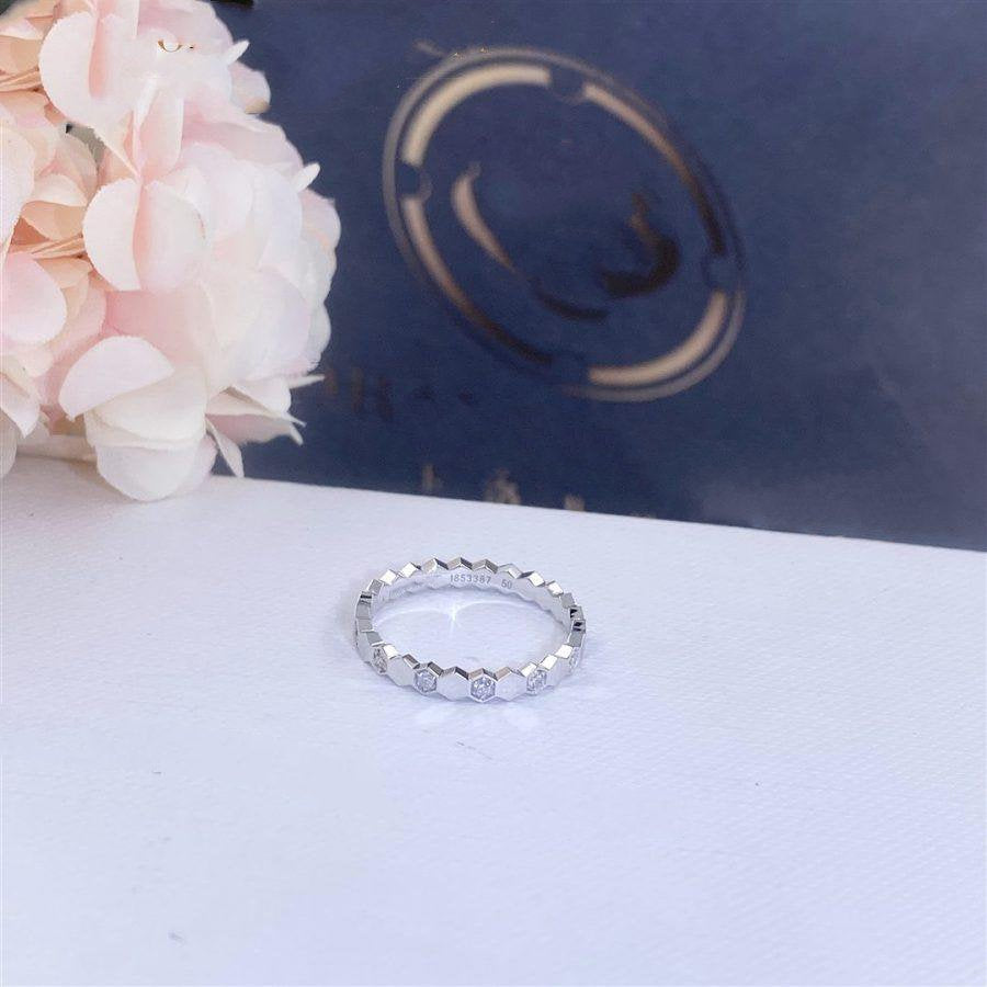 ??MIRA?¡¥BEE LOVE RING SILVER DIAMOND